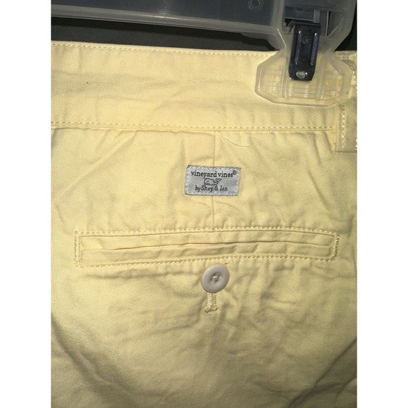 Vineyard Vines Breaker Shorts Women's 18 Classic Fit Yellow Chino - Picture 3 of 4